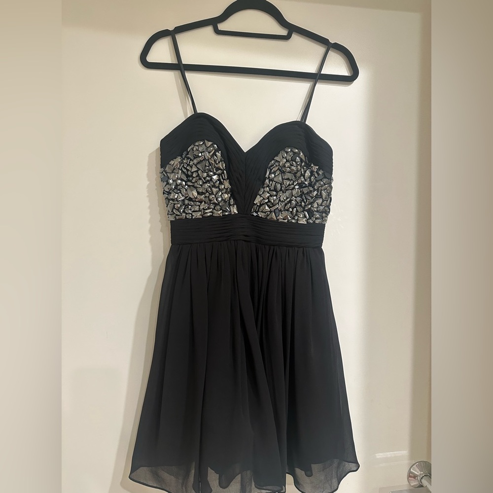 Strapless black cocktail dress in like new condition size small from Akira